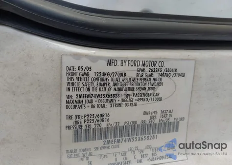 2005 Mercury Grand Marquis Gs from USA, damaged, VIN 2MEFM74W55X658281